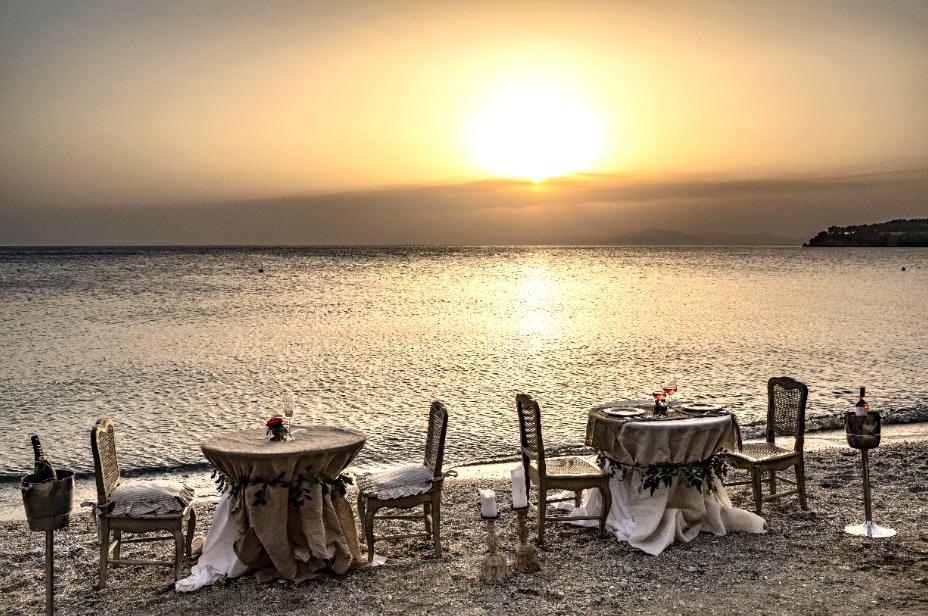 Six Keys Hotel Afissos Bagian luar foto